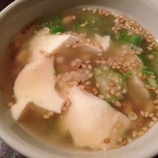 離乳食☆納豆とオクラ、豆腐のネバネバスープ